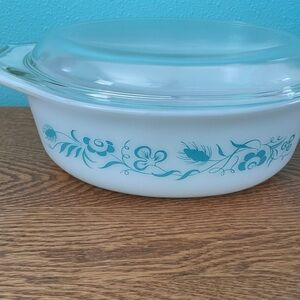 VTG Pyrex Promotional 043 Meadow  1 1/2 Quart Casserole Dish with Lid